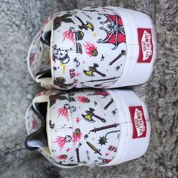 Vans x Stranger Things Hellfire Club Slip-on Sneakers sz 10.5 Men's/12 Women's - Picture 4 of 5